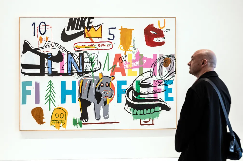 Fundação Louis Vuitton exibe obras da colaboração entre Warhol e Basquiat em Paris