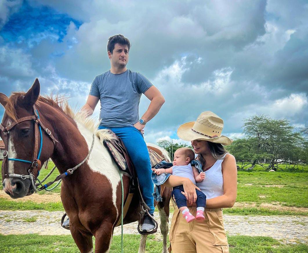 Fernanda Levy e Omar Macêdo aproveitam a Semana Santa na Fazenda Canhotinho