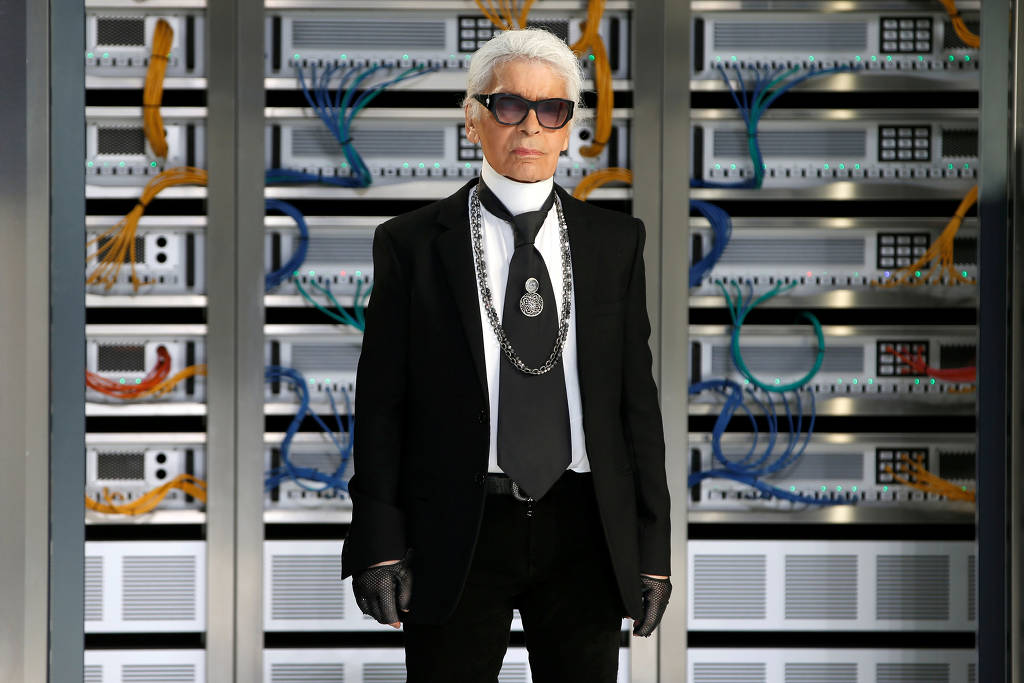 Conheça Karl Lagerfeld, estilista alemão homenageado no Met Gala 2023