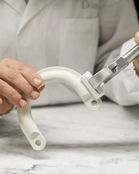 1682624363 Lady Dior Pearl Andrea Cenetiempo