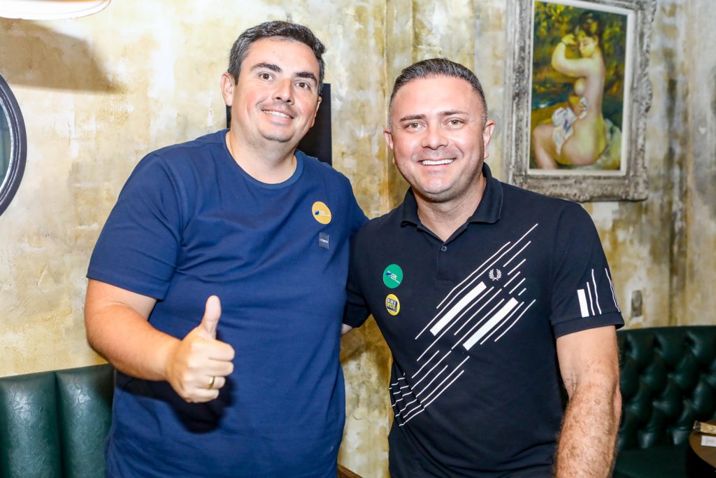 Adriano Sales E Italo Paiva