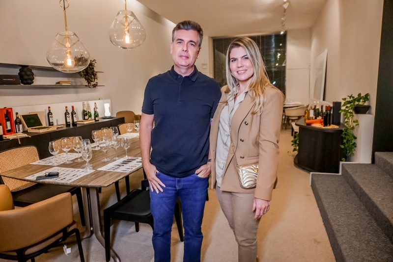 Social Wine - Galpão Design e Casa Bernutty & Co. promovem evento de degustação de vinhos exclusivos