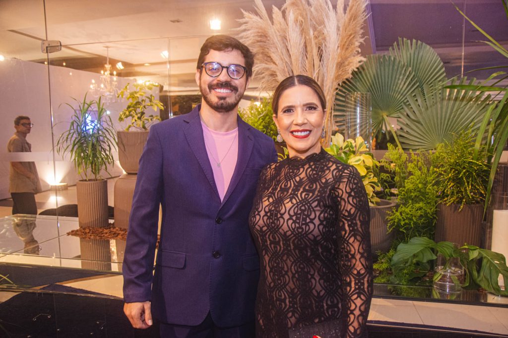 Alisson Barros e Cristina Lima