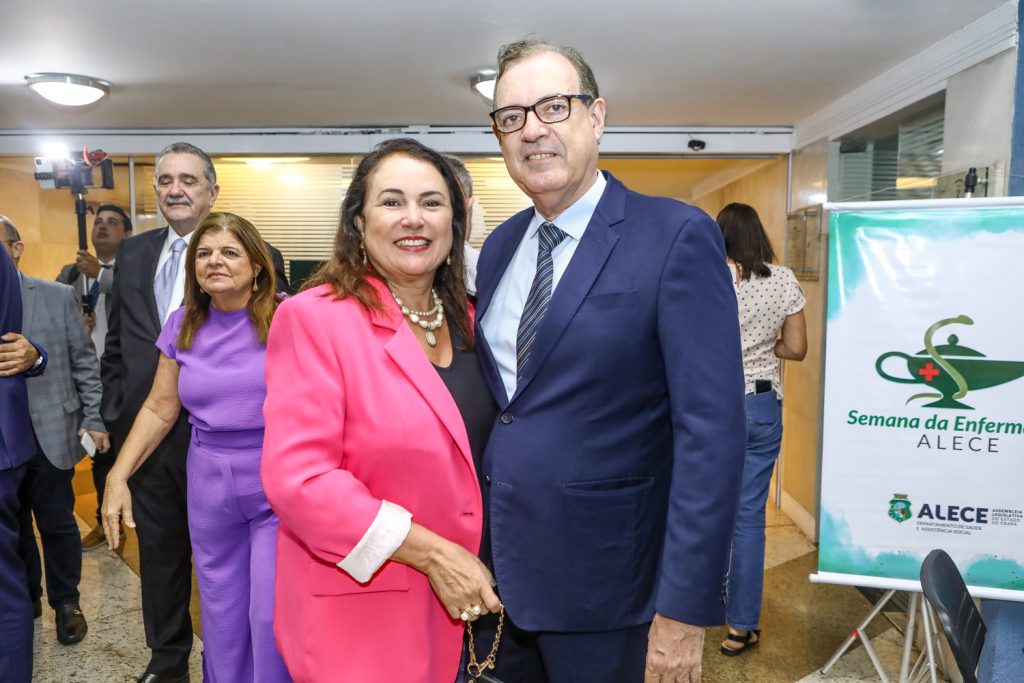Ana Luiza E Urbno Costa Lima