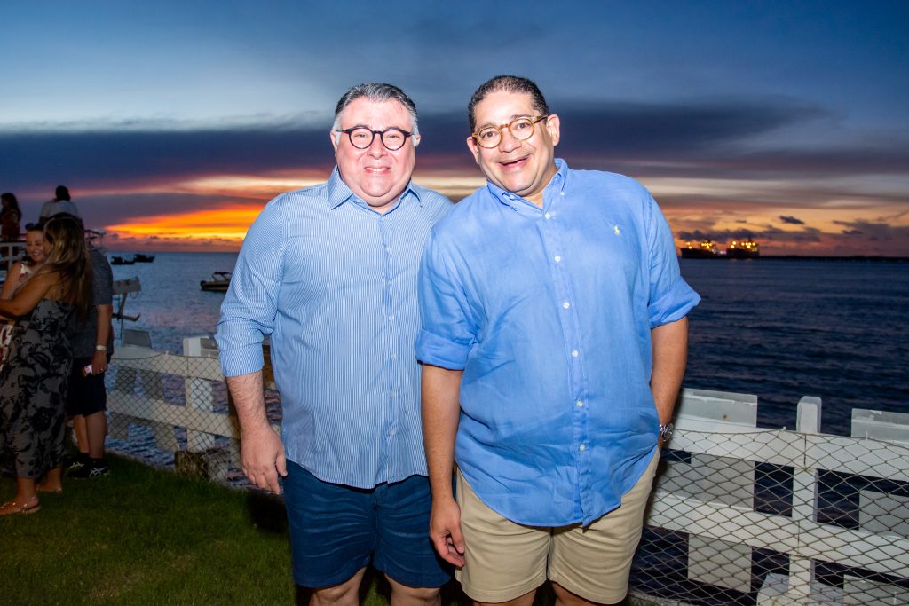 
				André Monte e Alexandre Pita
				