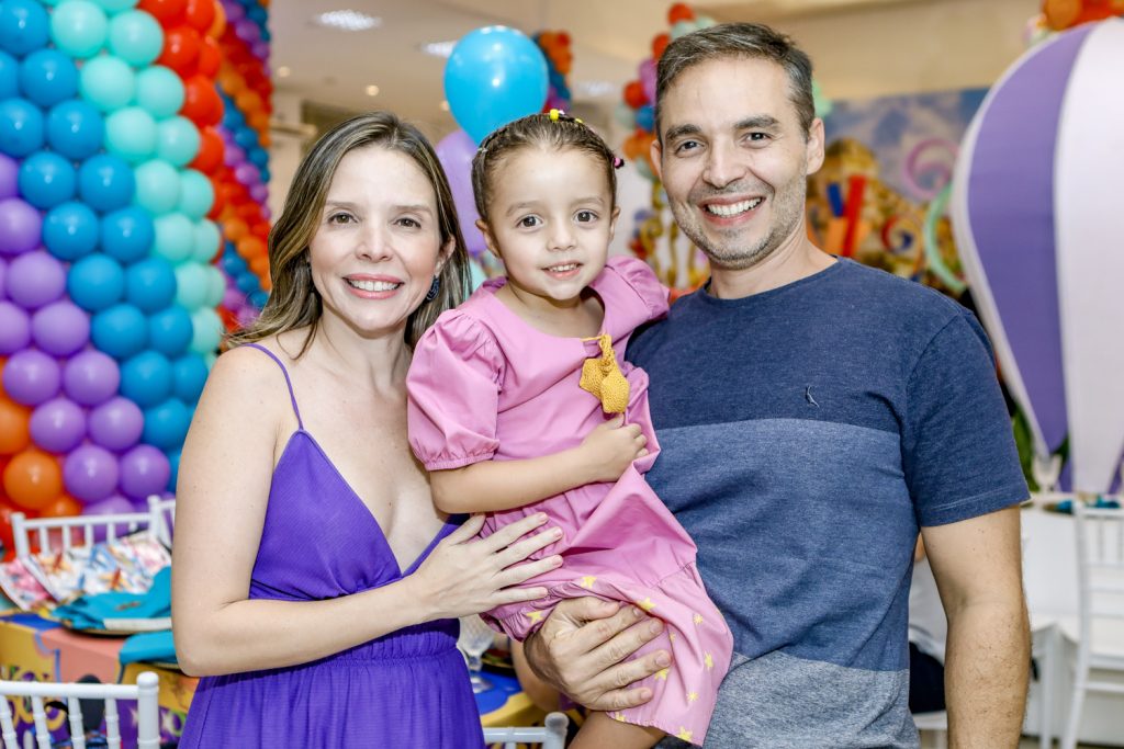 Andrea, Lia E Thiago Saboia