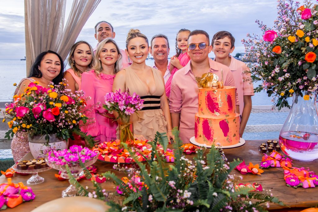 
				Aniversário de Mel Silfide 
				