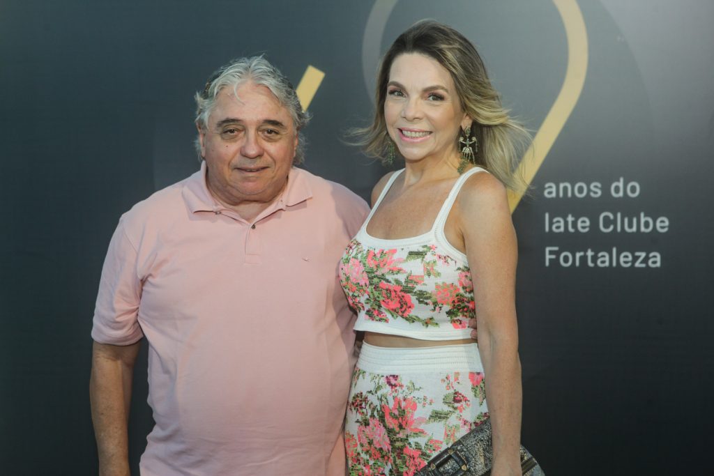 Armando Aguiar E Lilian Porto