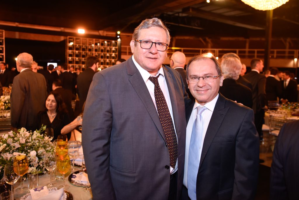 Bessa Júnior E Carlos Matos