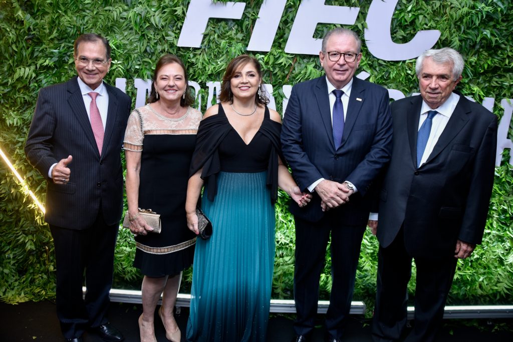 Beto E Ana Studart, Rosângela E Ricardo Cavalcante, Roberto Macêdo (3)