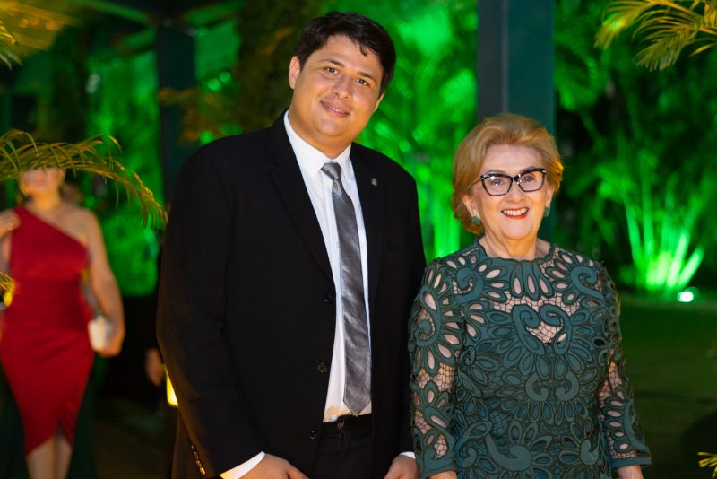 Medalha da Abolição - Vilmar Ferreira e Eudoro Santana são agraciados com maior comenda outorgada pelo Governo do Ceará