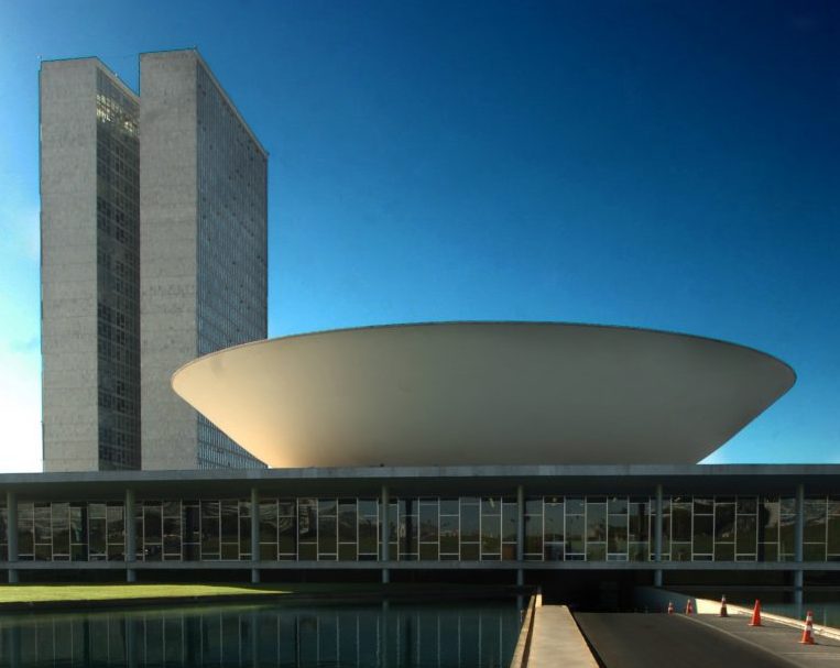 Deputados aceleram tramitação de propostas ligadas à segurança pública