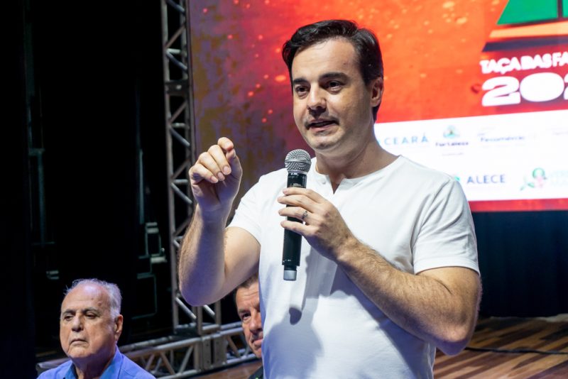 Esporte - Ex-técnico da Seleção Brasileira, Dunga participa do Congresso Técnico Regional da Taça das Favelas em Maracanaú