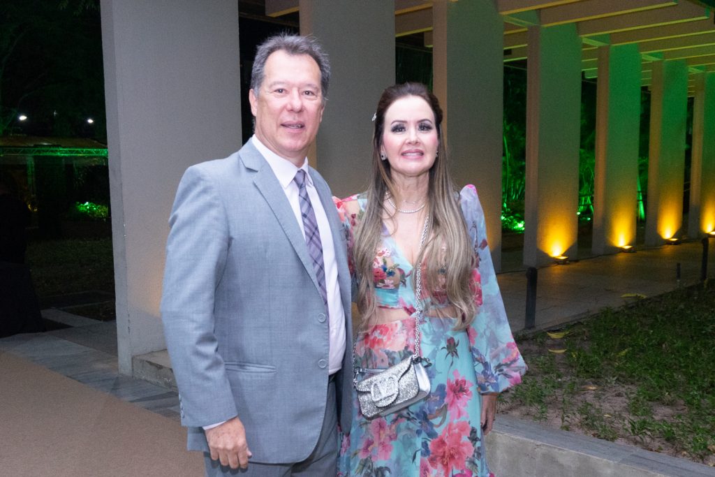 Carlos E Rebeca Fujita (2)