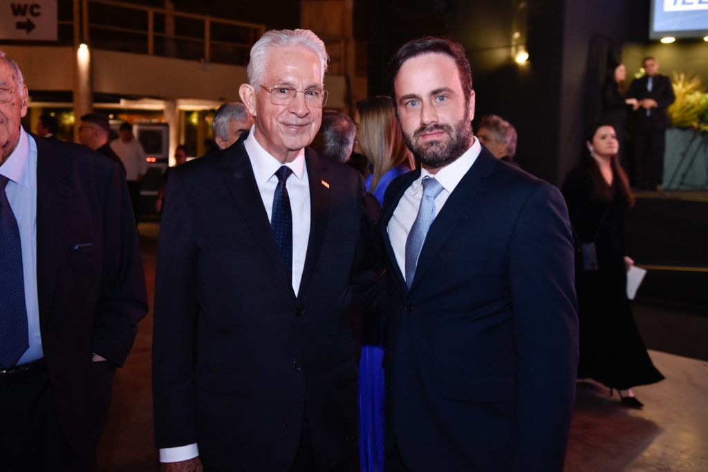 Carlos Prado E Diego Trindade