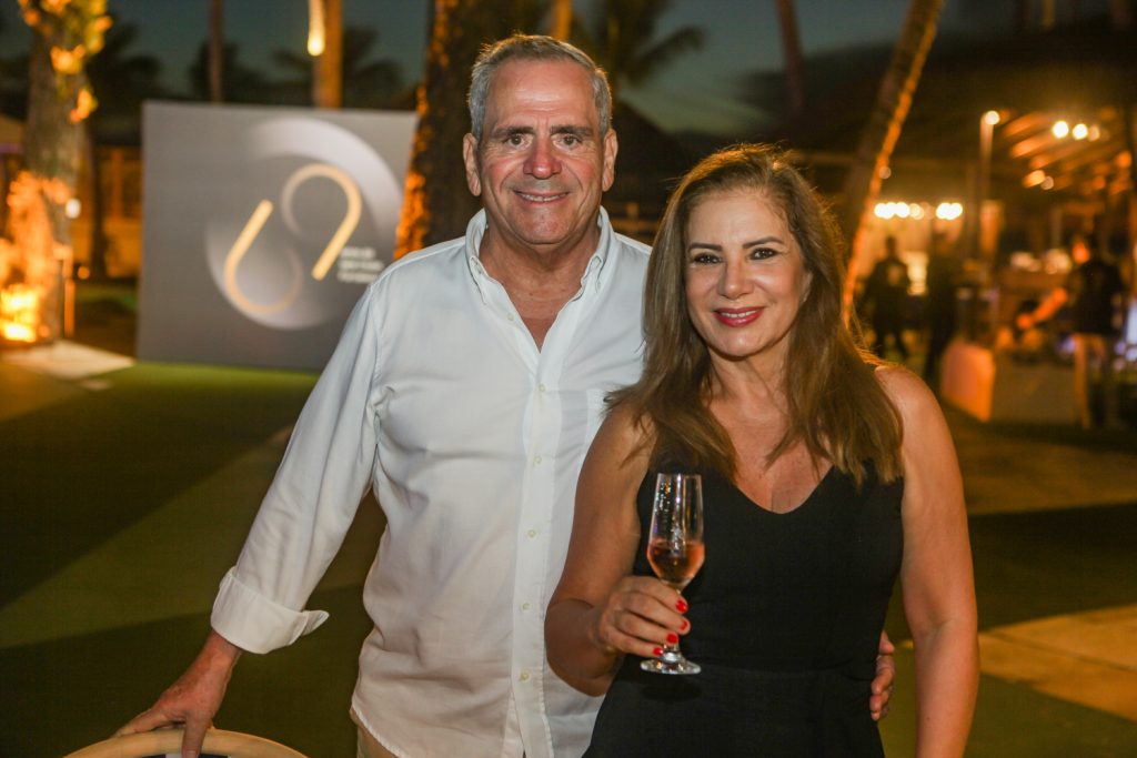 Carlos Roberto E Rosalina Romero (1)