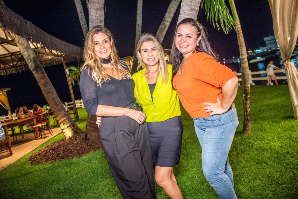 Carol Mello, Jessica Medeiros E Luana Urya