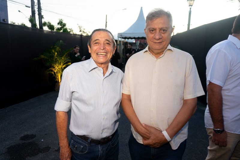 oito décadas - Show de Wesley Safadão dá um brilho extra à celebração dos 80 anos do prefeito de Maracanaú, Roberto Pessoa