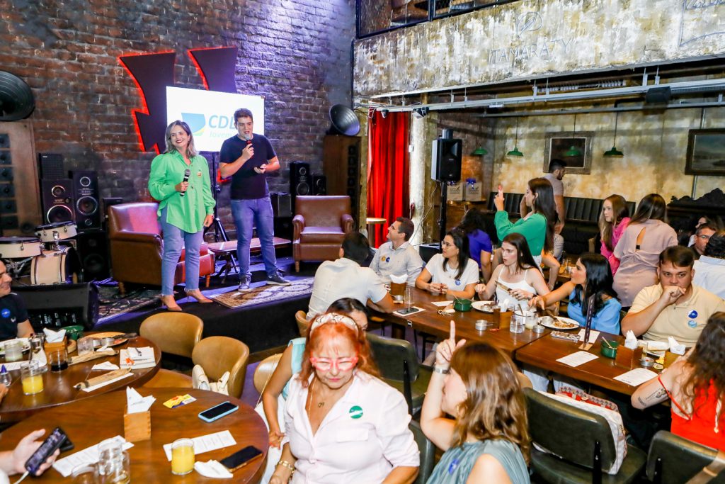 Cdl Jovem Com Elisiane Colares (2)