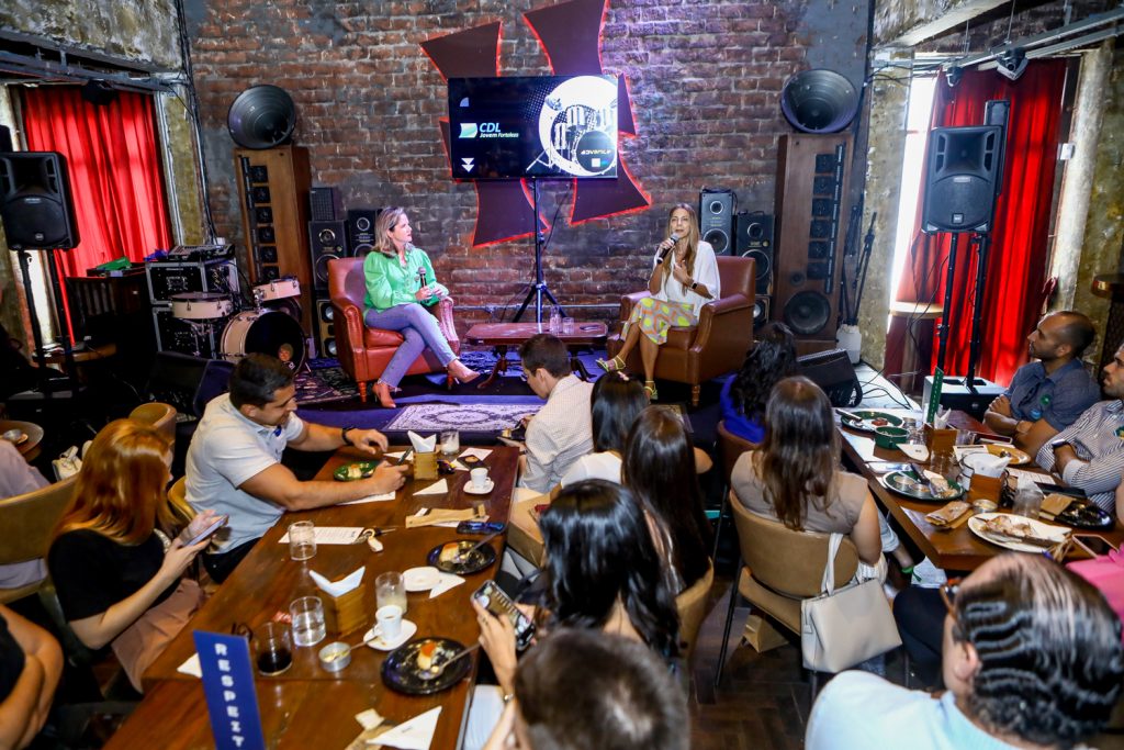 Cdl Jovem Com Elisiane Colares (8)