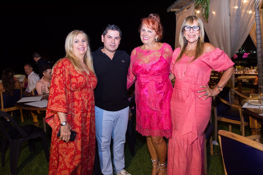 
				Clô Ribeiro, Pompeu Vasconcelos, Fatima Duarte e Liduina Melo 
				