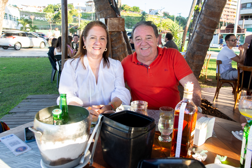 Cristina E Chiquinho Aragão