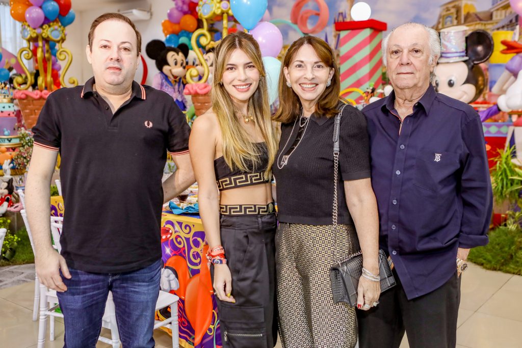 Daniel, Marina, Beatriz E Jose Brandao (2)
