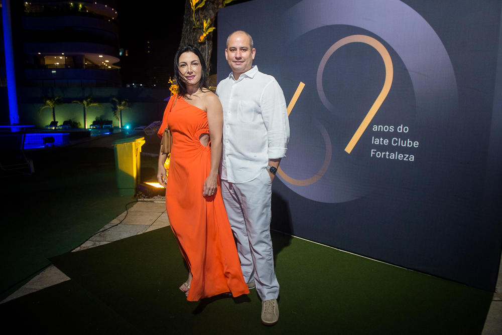 Daniele E André Linheiro (1)