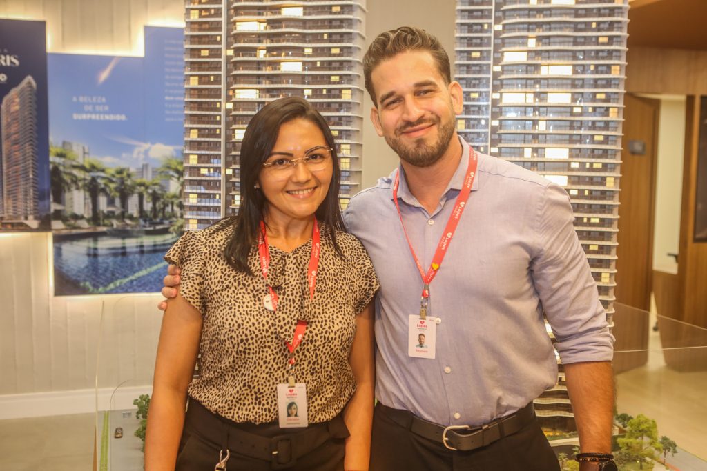 Daniele Oliveira Saymon Negreiro