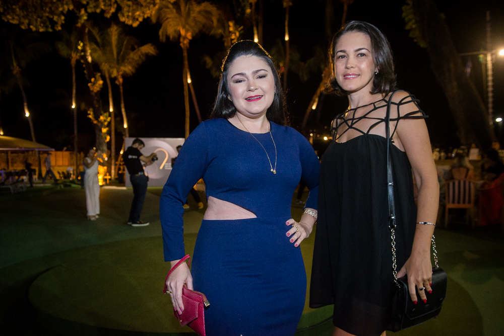 Darla Lopes E Emanuele Lopes