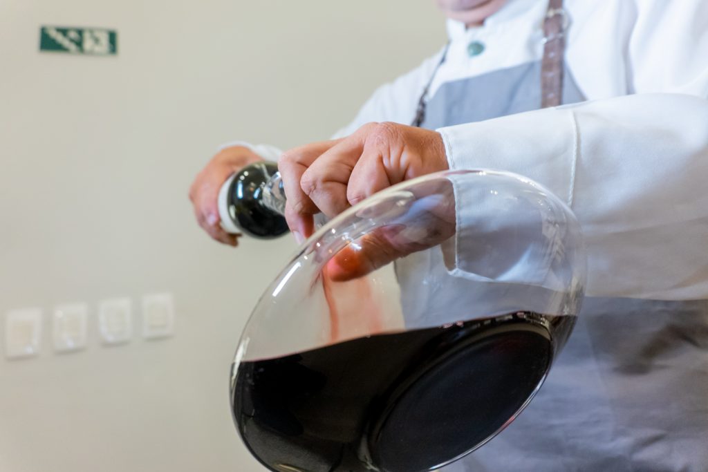 Degustação De Vinhos Nobres Por Galpão Design E Casa Bernutty Co. (29)