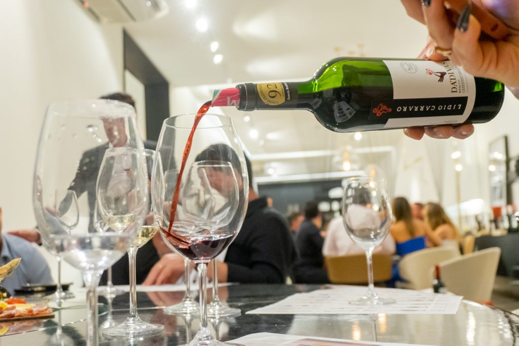 Degustação De Vinhos Nobres Por Galpão Design E Casa Bernutty Co. (32)