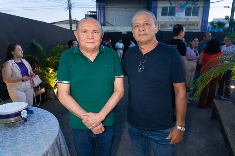 oito décadas - Show de Wesley Safadão dá um brilho extra à celebração dos 80 anos do prefeito de Maracanaú, Roberto Pessoa