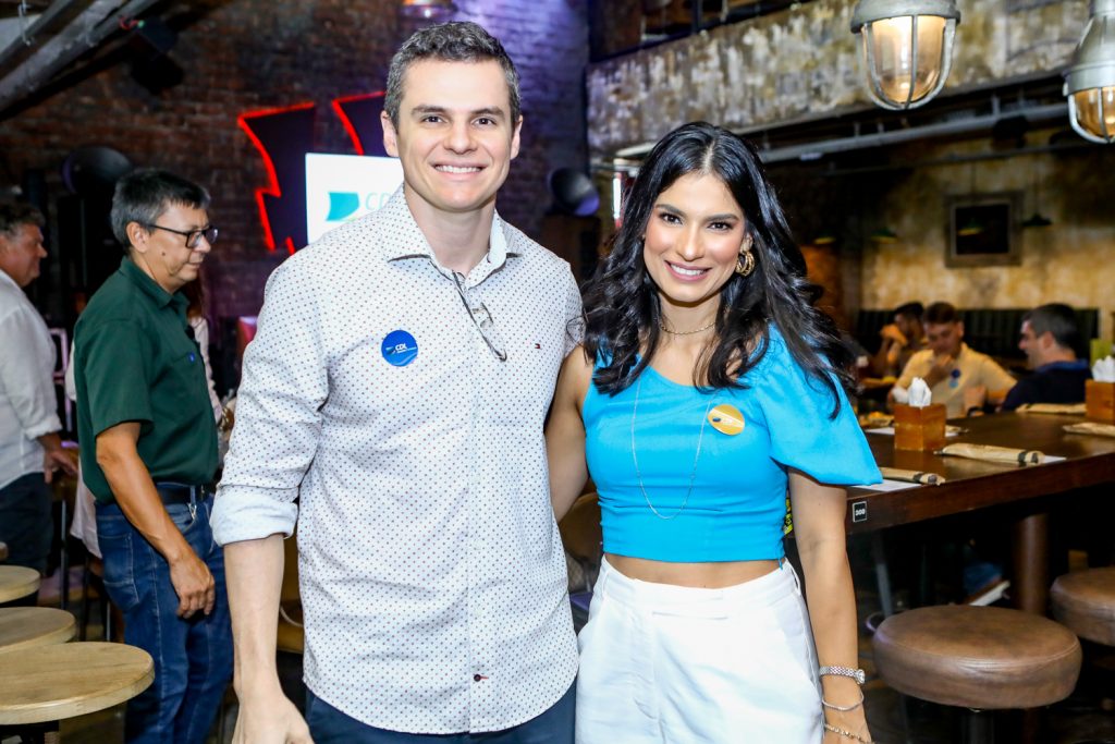 Eduardo E Priscila Mendes