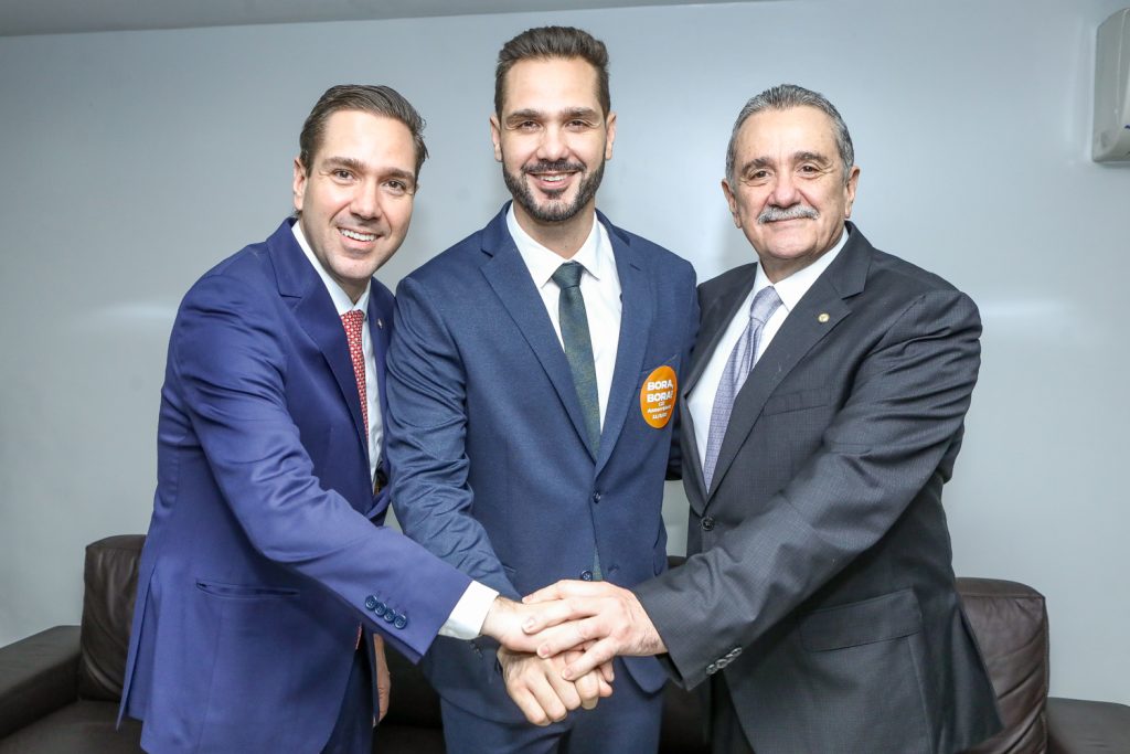 Eduardo, Guilherme E Bismarck Maia (3)