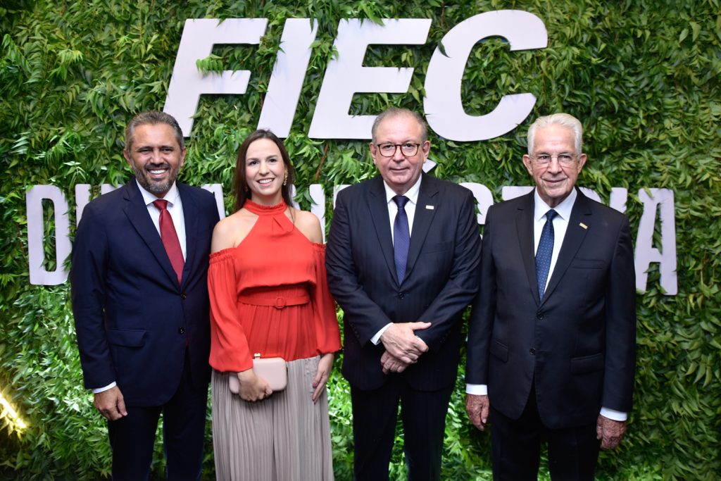 Elmano E Lia De Freitas, Ricardo Cavalcante E Carlos Prado (1)