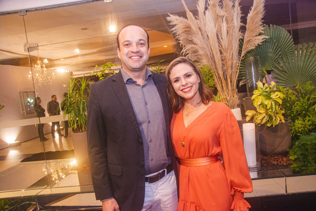 Emanuel e Sara Mota