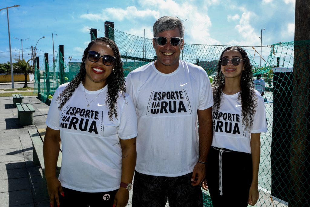 Erminia Oliveira, Saulo Maia E Vitoria Ketlen