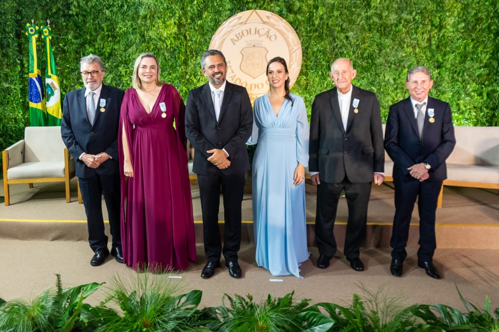 Eudoro Santana, Katia Magalhães Arruda, Elmano E Lia De Freitas, Dom José Aparecido Tosi E Vilmar Ferreira (10)