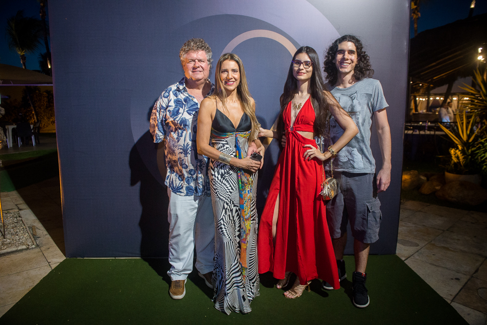 Evandro, Eliziane Colares, Agatha Ferrari E Evandro Alencar (2)