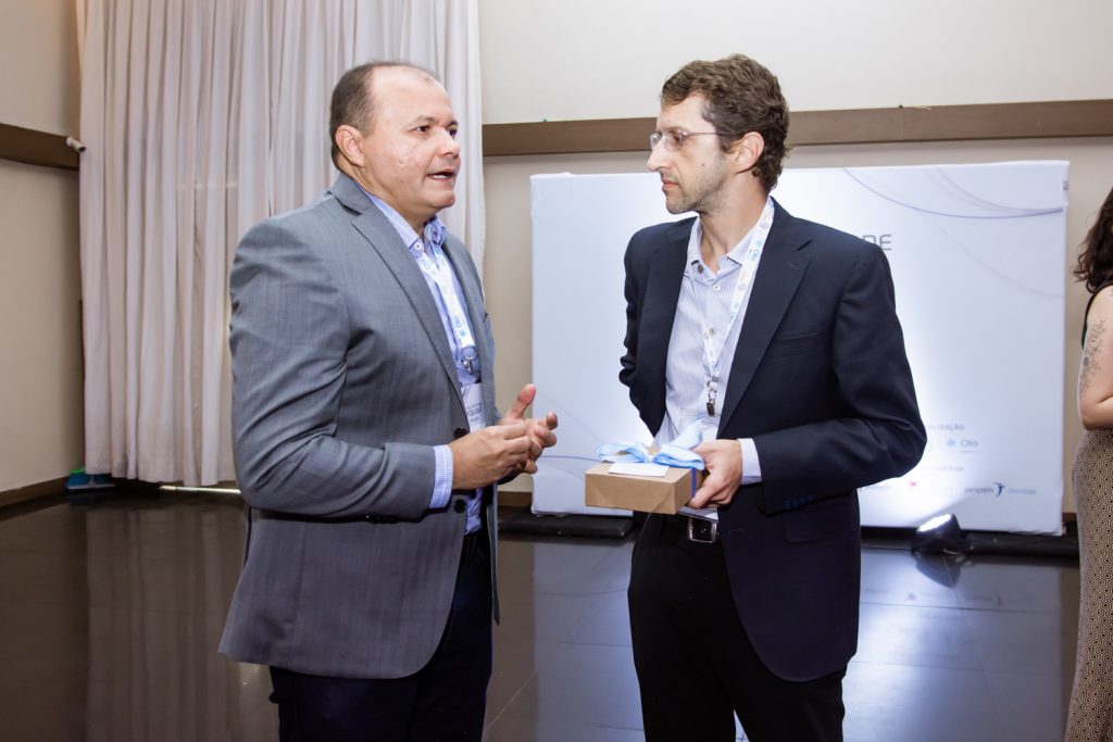 Everaldo Moura E Gustavo Persici