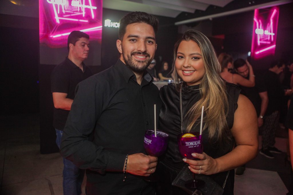 Felipe Gomes E Licia Melo