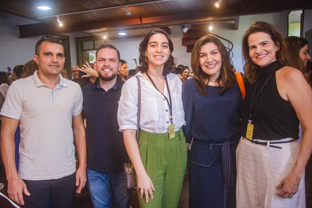 Francisco Eliglay, Joabe Carvalho, Sofia Valente, Daniele Valente E Paola Souza