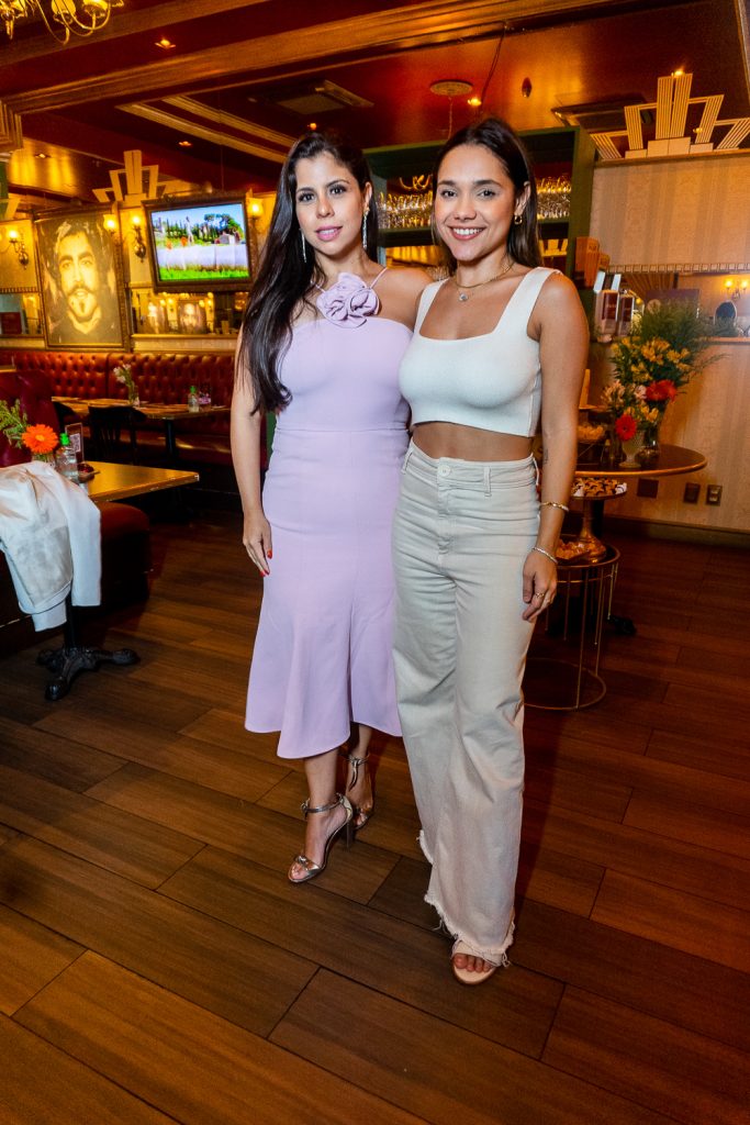 Gabrielle Brandão E Paula Lima (2)