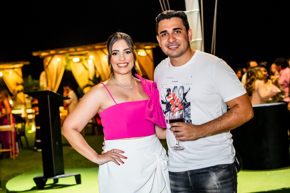 Gabrila Oliveira E Victor Feitosa (1)