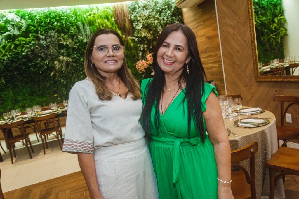 Geisa Aguiar E Cleodimar Duarte