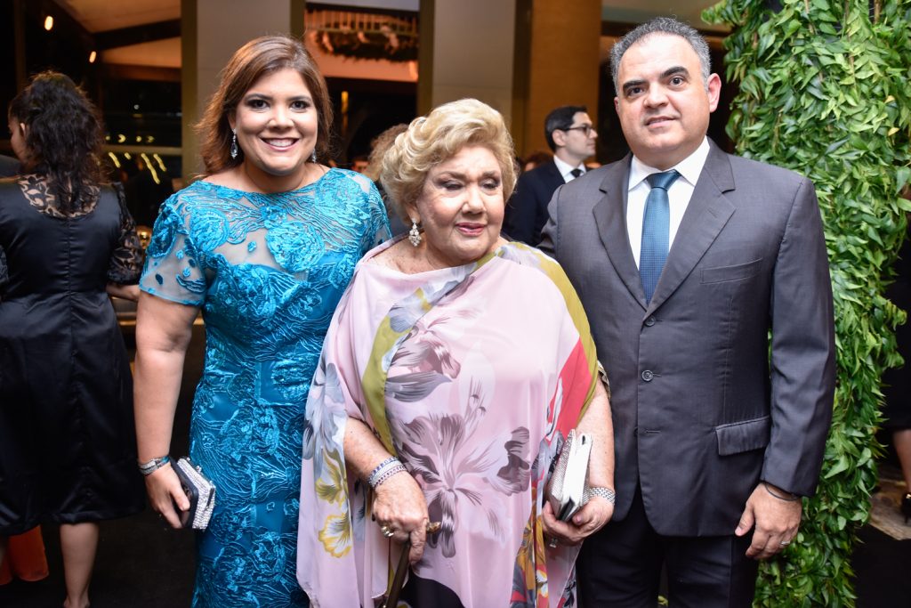 Gisela Vieira, Consuelo Dias Branco E Herbert Vieira (2)