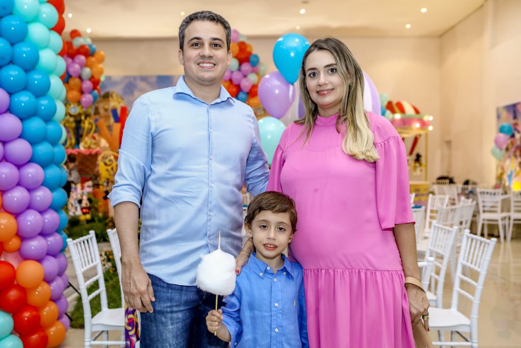 Heitor Alencar, Benicio E Juliana Leao