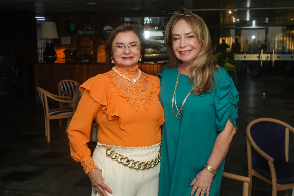 Helena Correia E Veronica Caminha