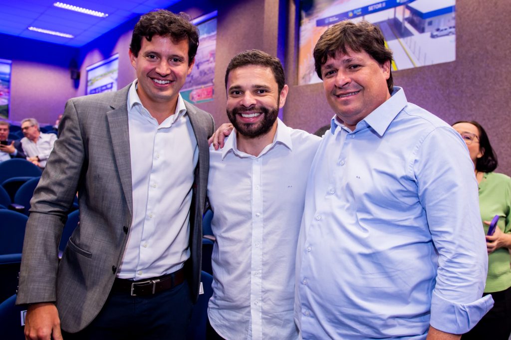 Henrique Lima, Júlio César Filho E George Lima